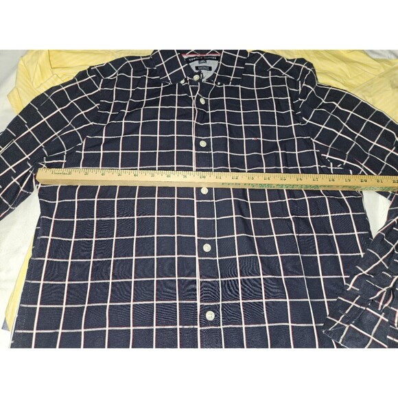 2 VTG Tommy Hilfiger Shirts Mens Small Multicolor Plaid Button Down Long Sleeve - Picture 7 of 9